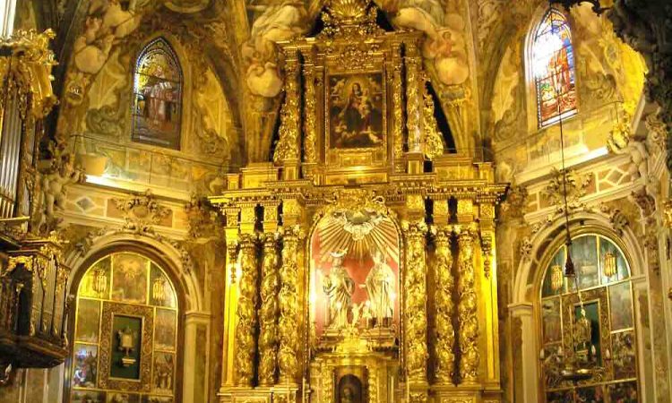 © Amazing Capitals / DeiaGreg